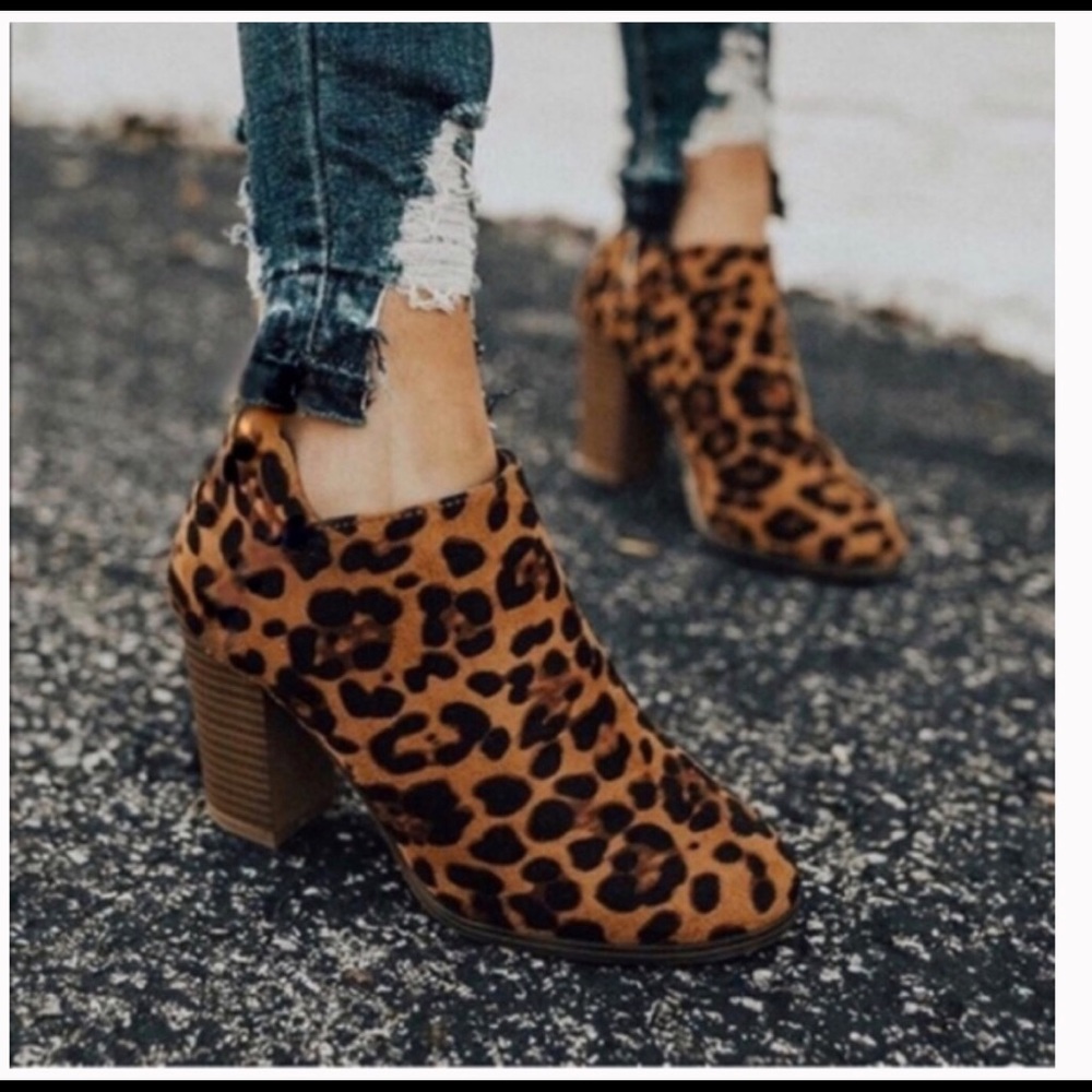 πBOUTIQUEππ PRICE CUT 33% Leopard Bootie - Picture 4 of 6